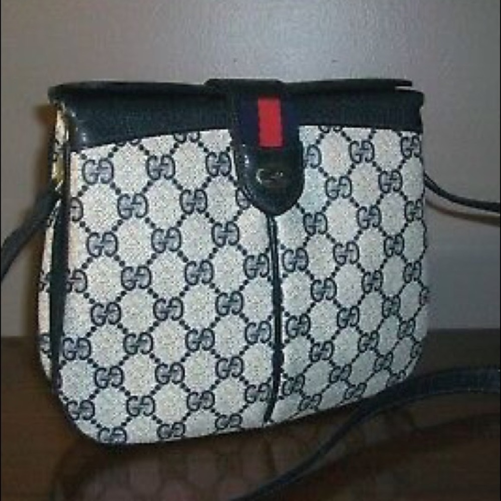 Vintage Gucci GG Monogram Shoulder Bag